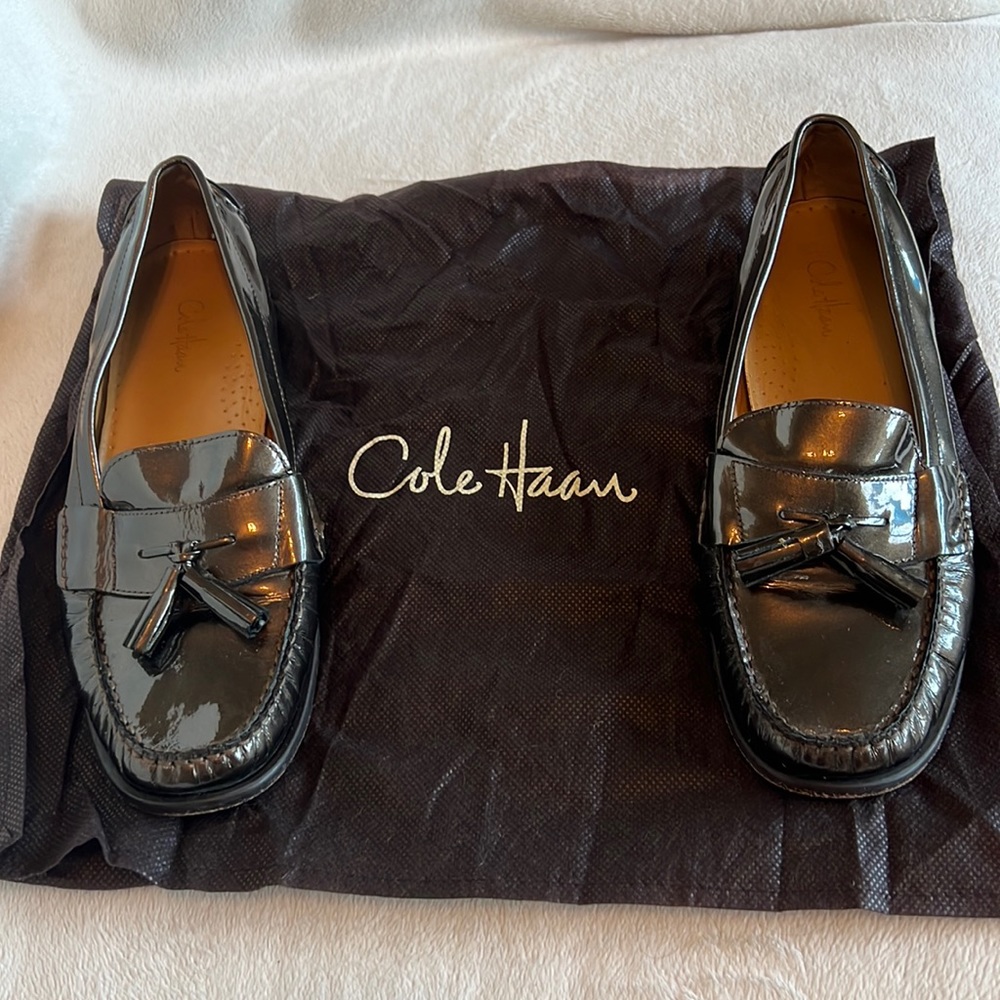 Ladies Cole Haan Tassel Loafer